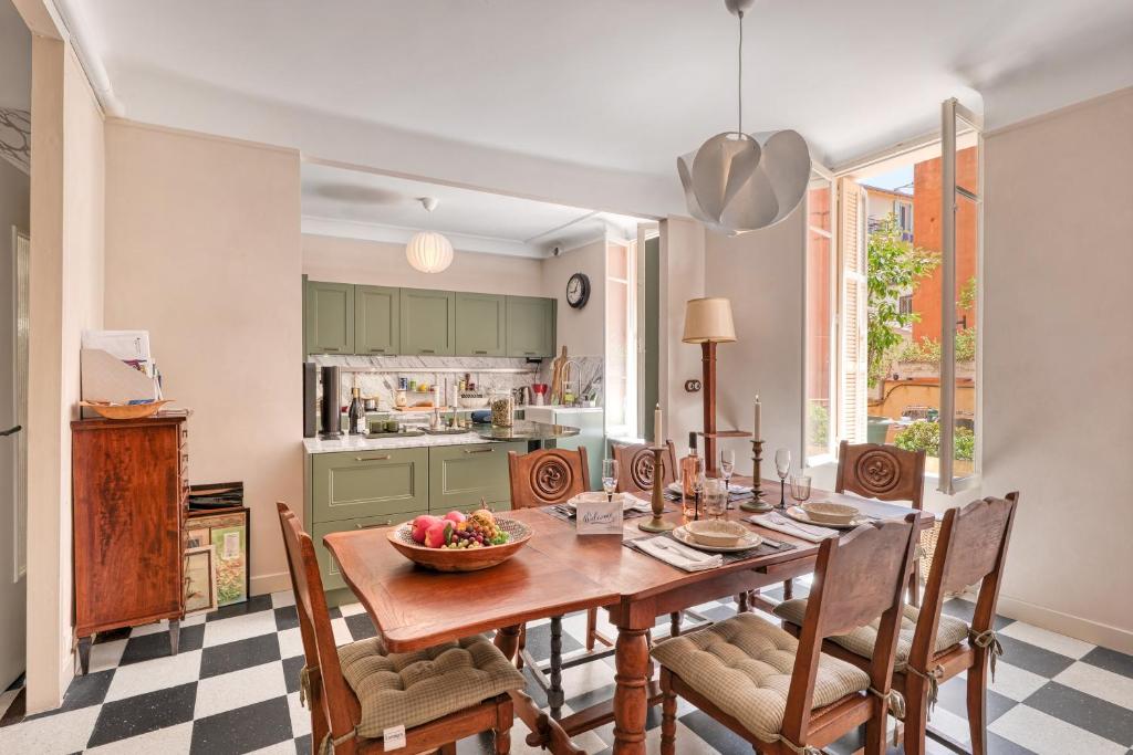 Grand Green Terrace Apartment - Happy Rentals - 1