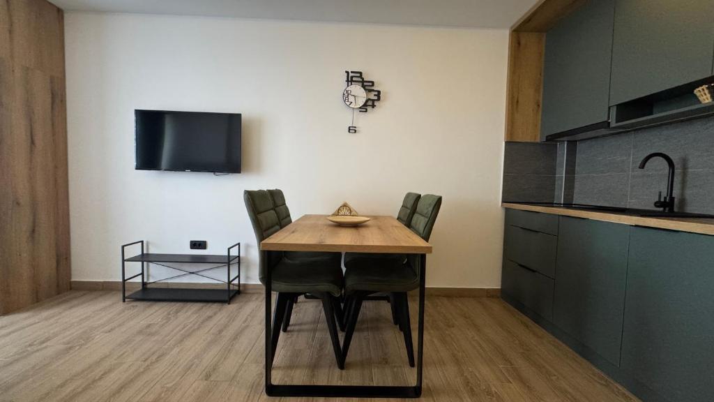 Siera Apartment Kopaonik Spa & Pool Mountain View - 4
