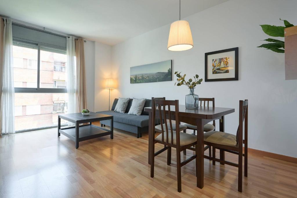 2IND1109 - 1 bedroom apartment - 1