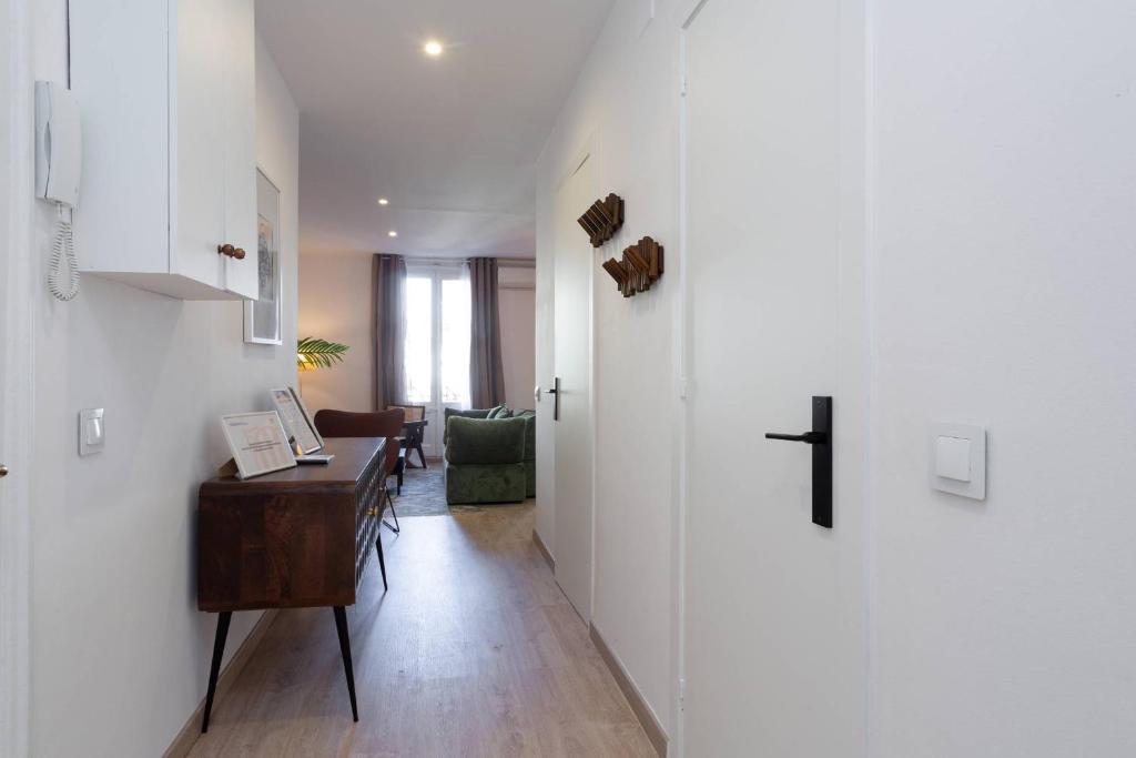 11CRC1037 Newly decorated Flat near Sants Station - 4