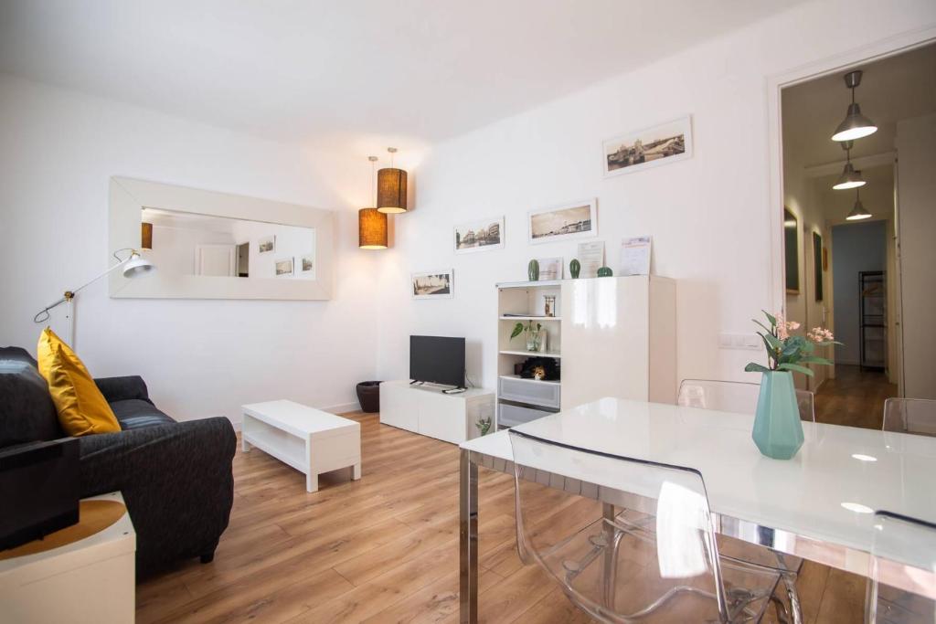 P2VIIV1042 Modern & Cozy Apartment Poble Sec - 2