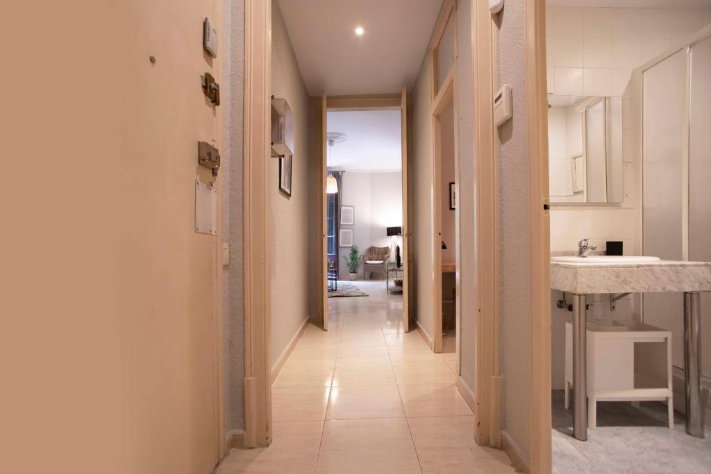 22MAN1017- Lovely apartment in Sant Antoni - 2