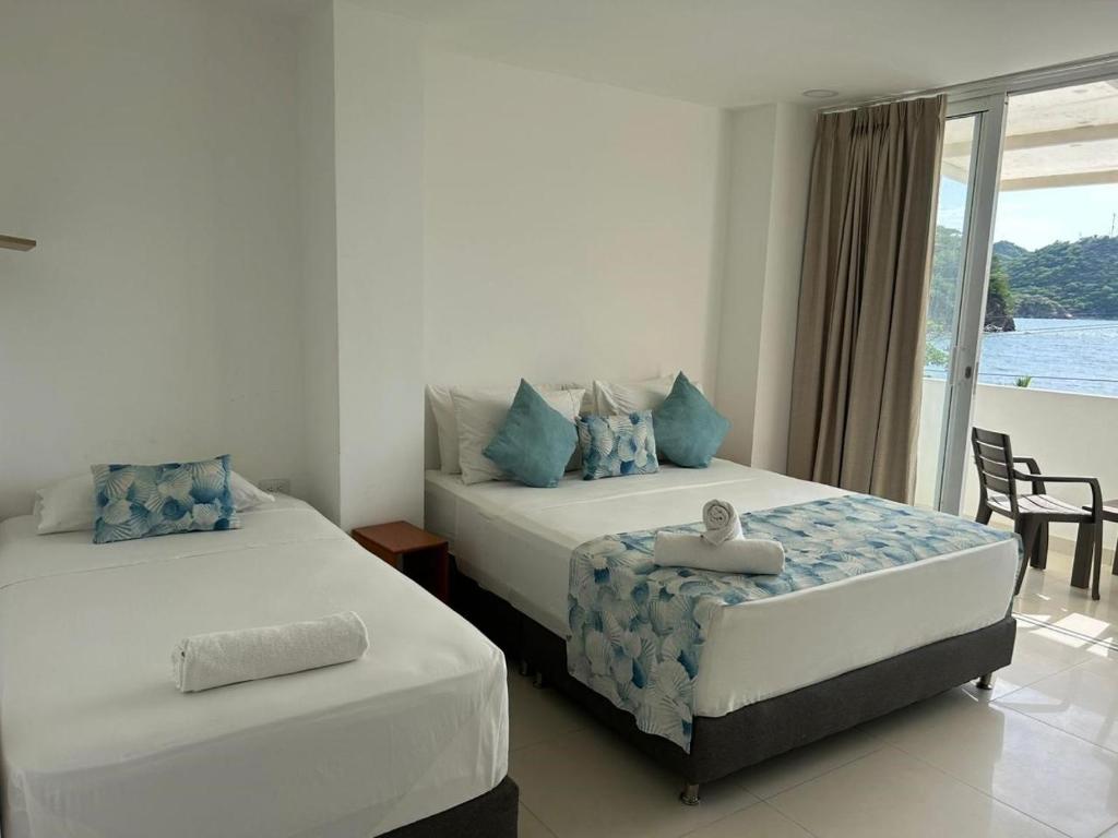 La Ballena Azul Hotel - 2