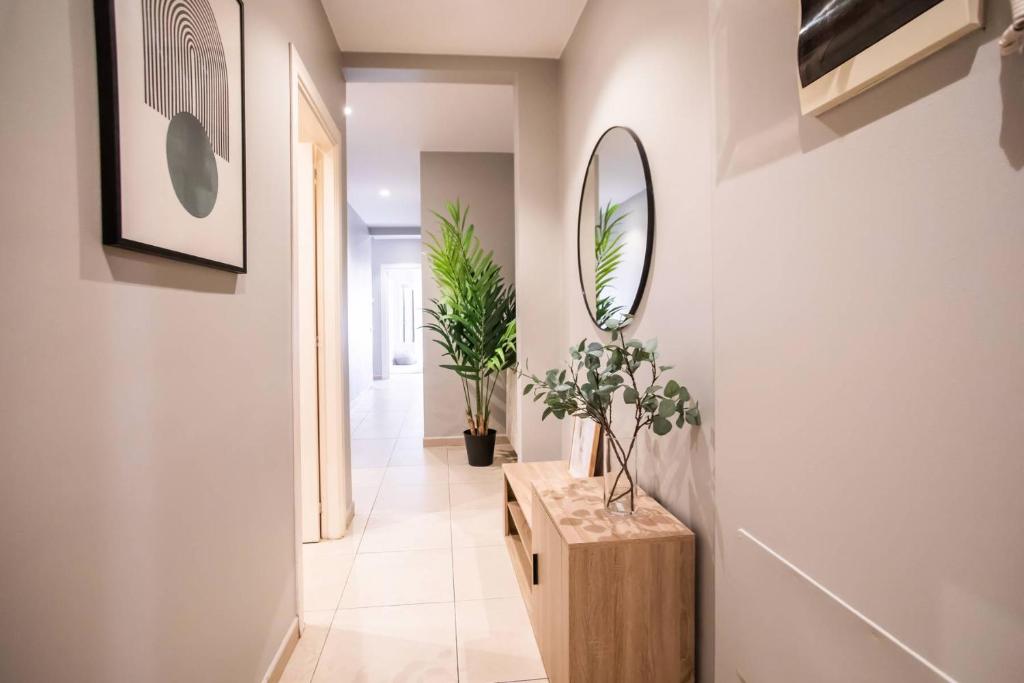 P1MAL1091- Fantastic 3bed steps away from Sagrada - 2