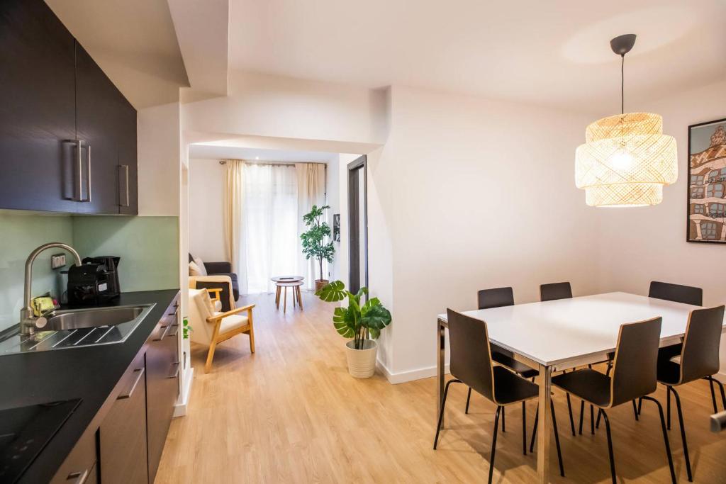 E2ind1118 - Apartment near Sagrada Familia - 1
