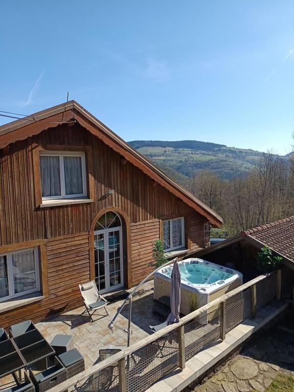 Charmant chalet 10 pers SPA 5 pers station ski 4 stars - 1