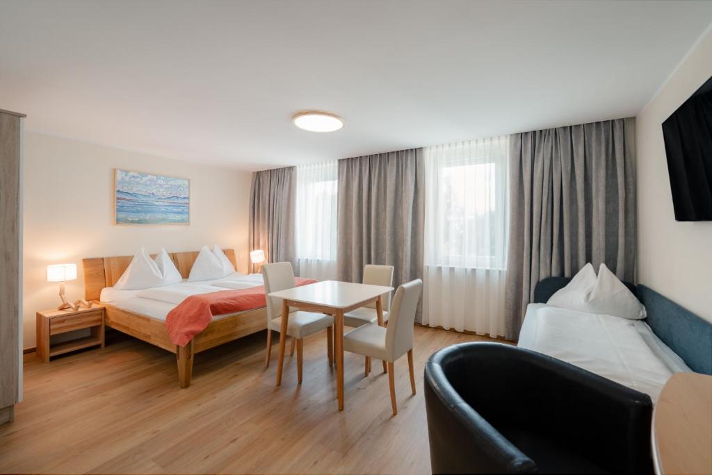 Adlerhof - 3
