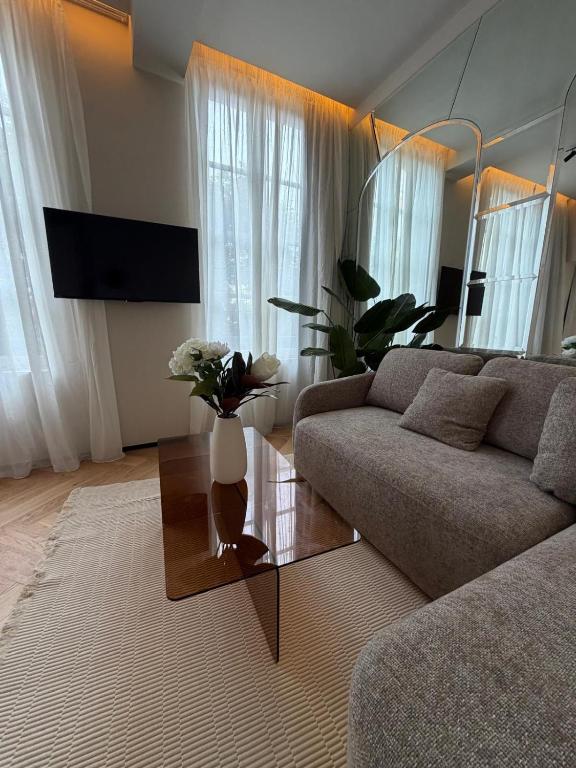 Chic Renovated apartment, Heart of Paris - 4