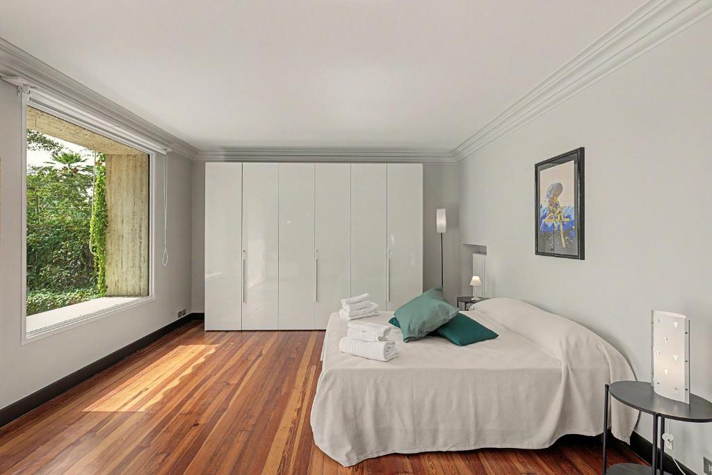 LuisHome - Imperia Home Apartments - 1