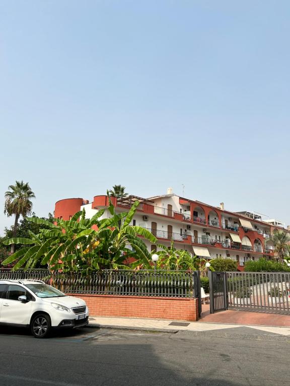 Sunrise House - 2
