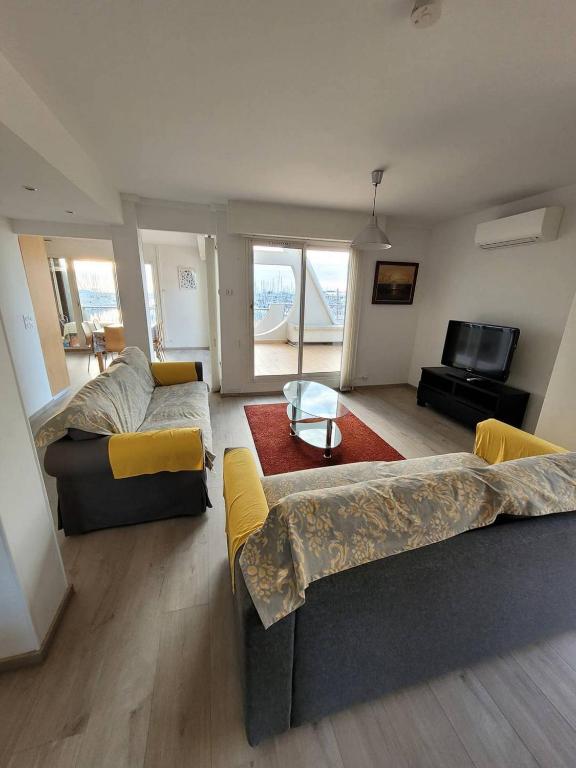 Quartier du port, t4 pour 8 personnes N12 - 2