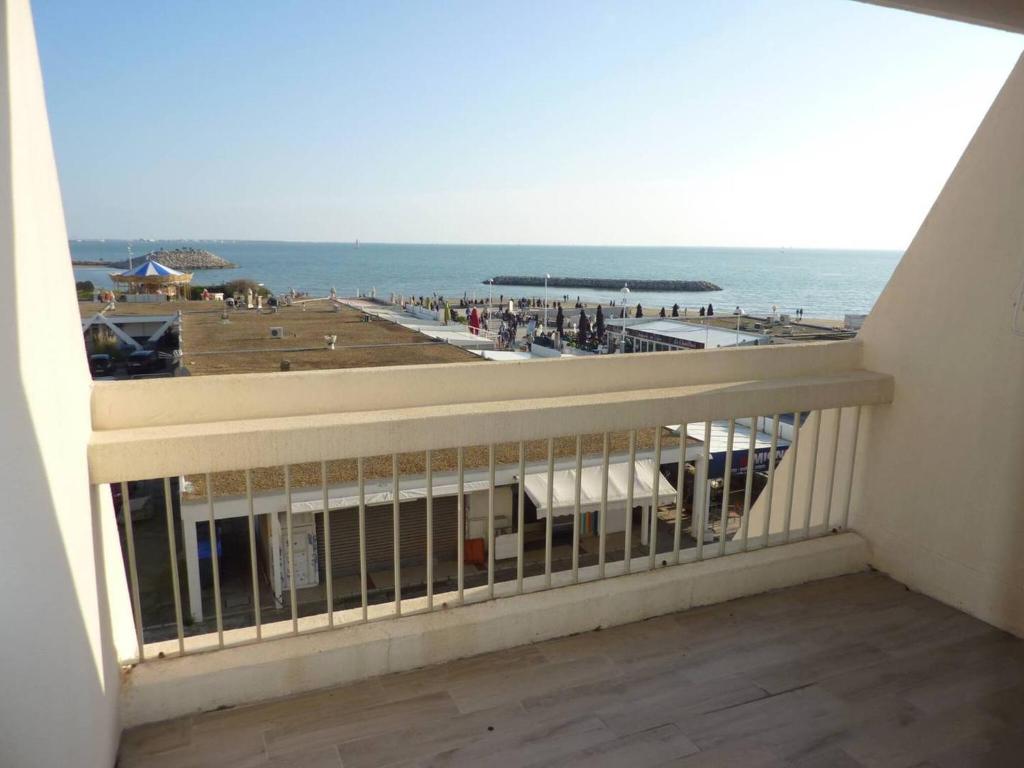 Premiere ligne Mer, t3 duplex pour 6 N05 - 1