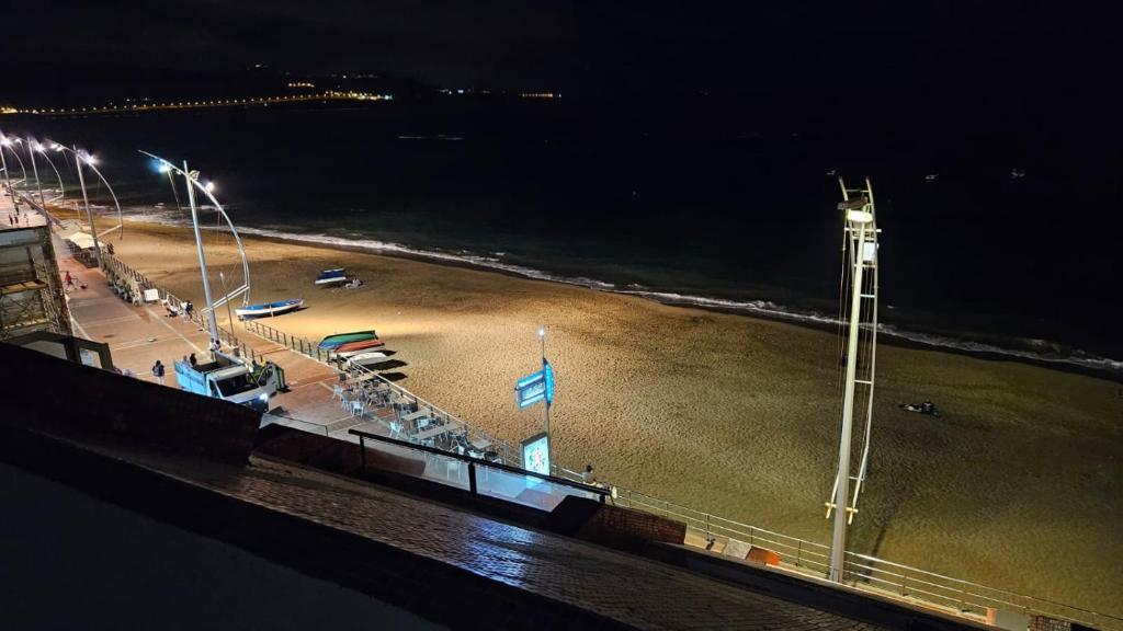 Playa Las Canteras 68 - Beach Front Studio - 3