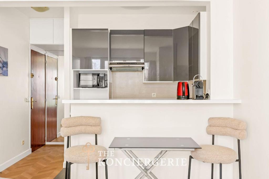 Joli pied a terre proche de Porte Dauphine - 3