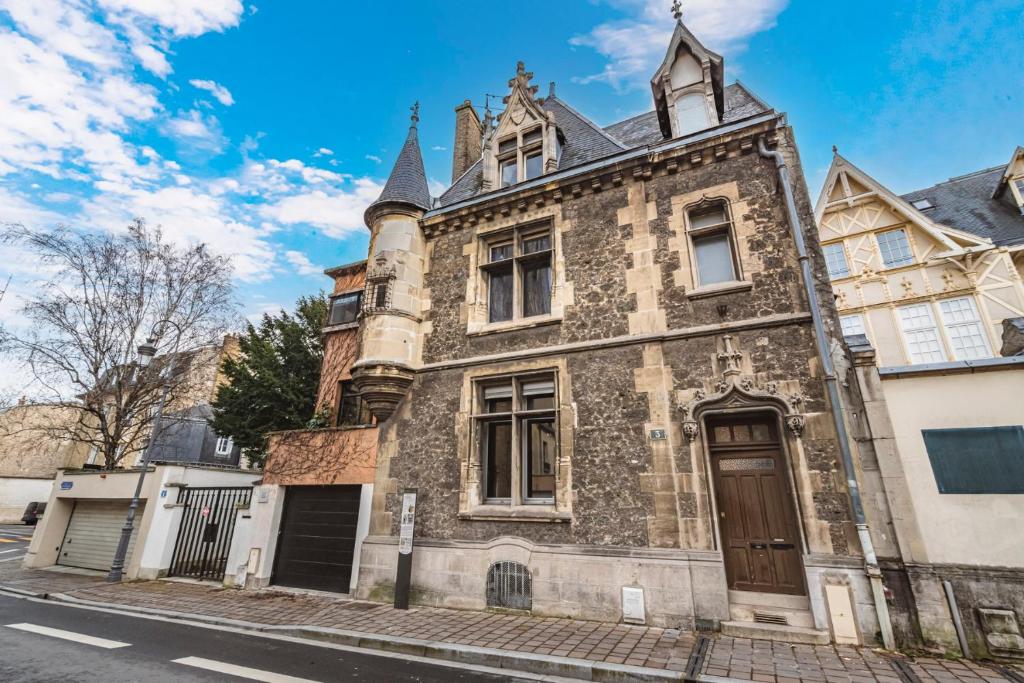 L'Échauguette-Maison des Tournelles#ReimsCathedral - 4
