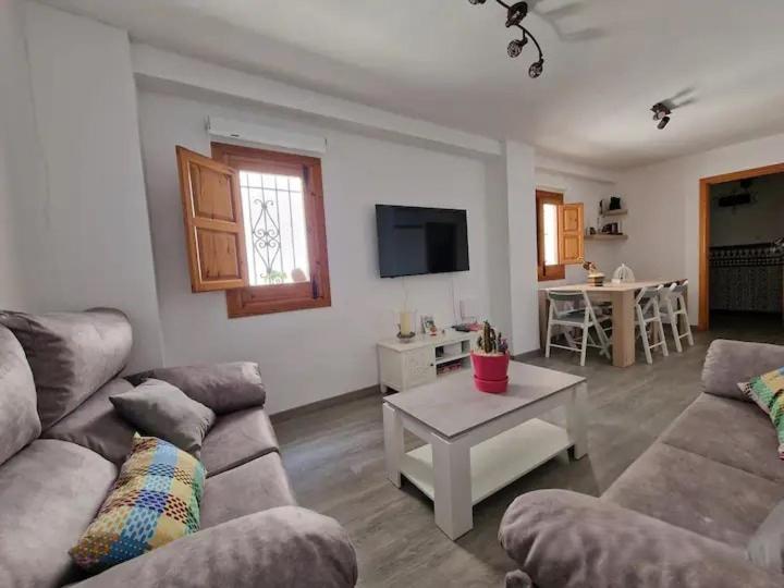 Al-Sabika, casa única de 3 dormitorios con vistas - 1