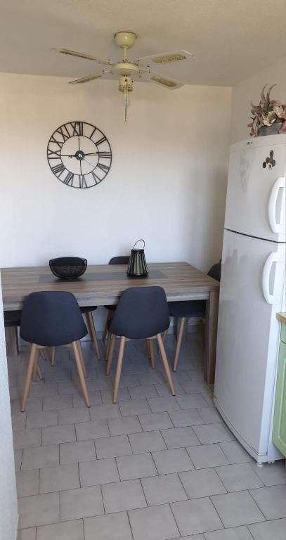 2-bedroom apartment with terrace and parking - 2