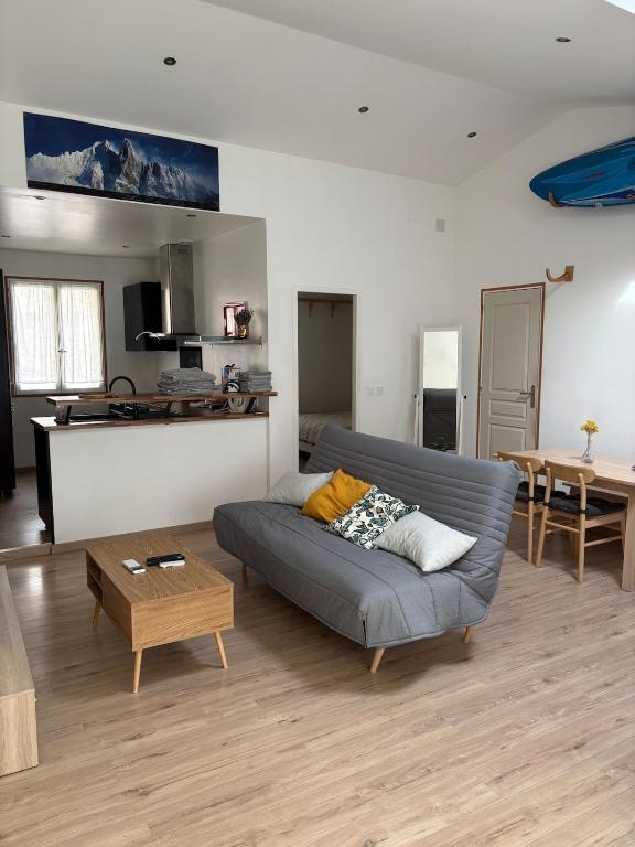 Appartement lumineux climatisé - cœur de Martigues - 1