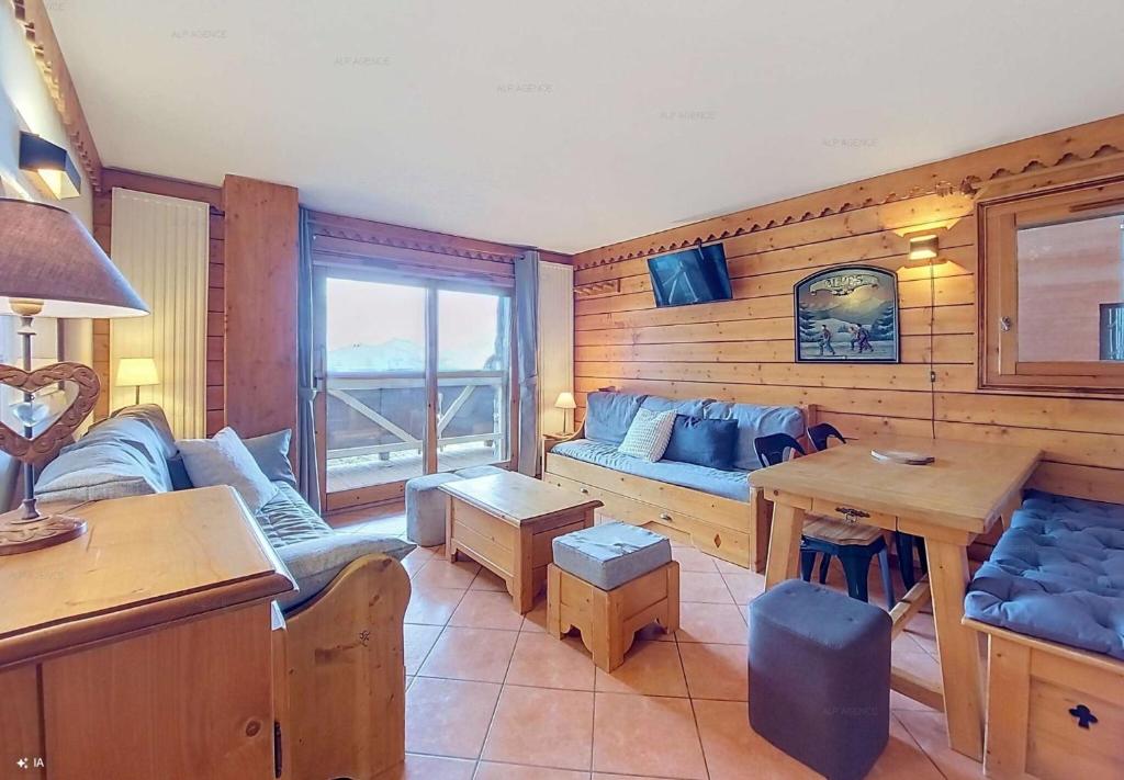 Résidence Les Hauts Bois - 2 pièces 5 pers. Parking LES HAUTS BOIS -001HB- PLAGNE AIME 2000 MAE-1754 - 1