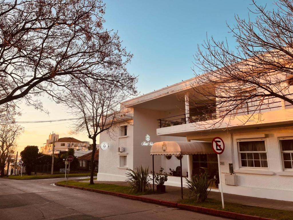Hotel Select - 3