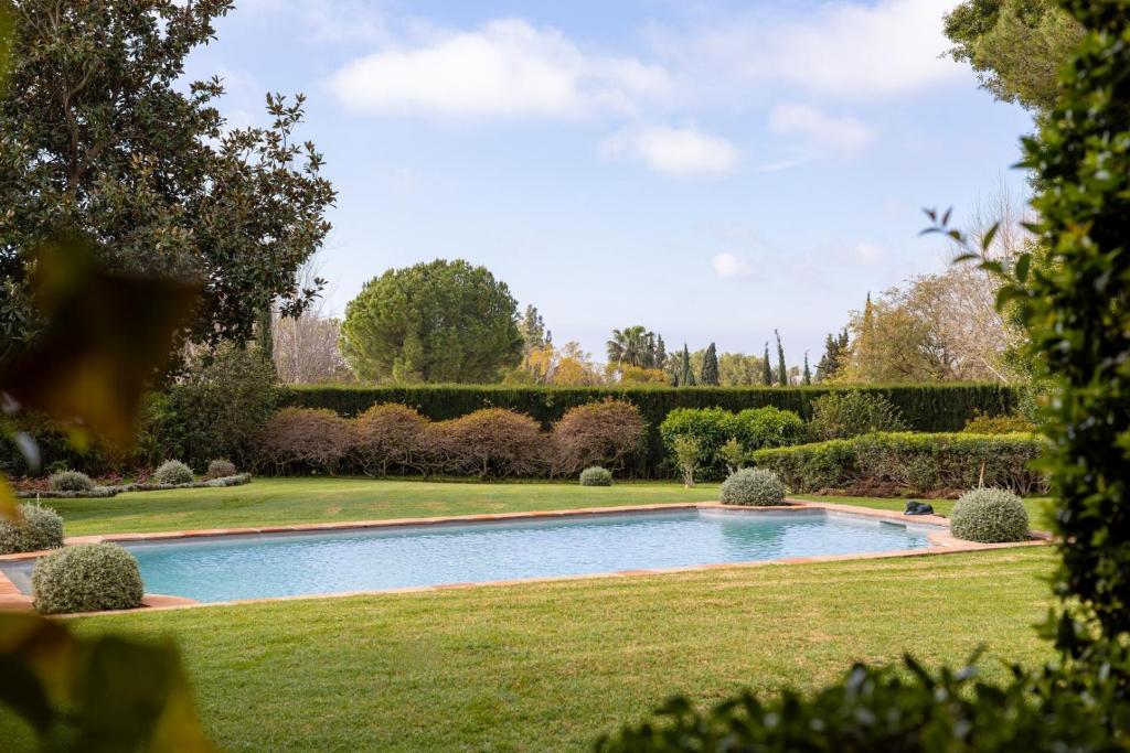 Almendral Villa Exclusive Marbella Hill Club Estate by Domvia - 5