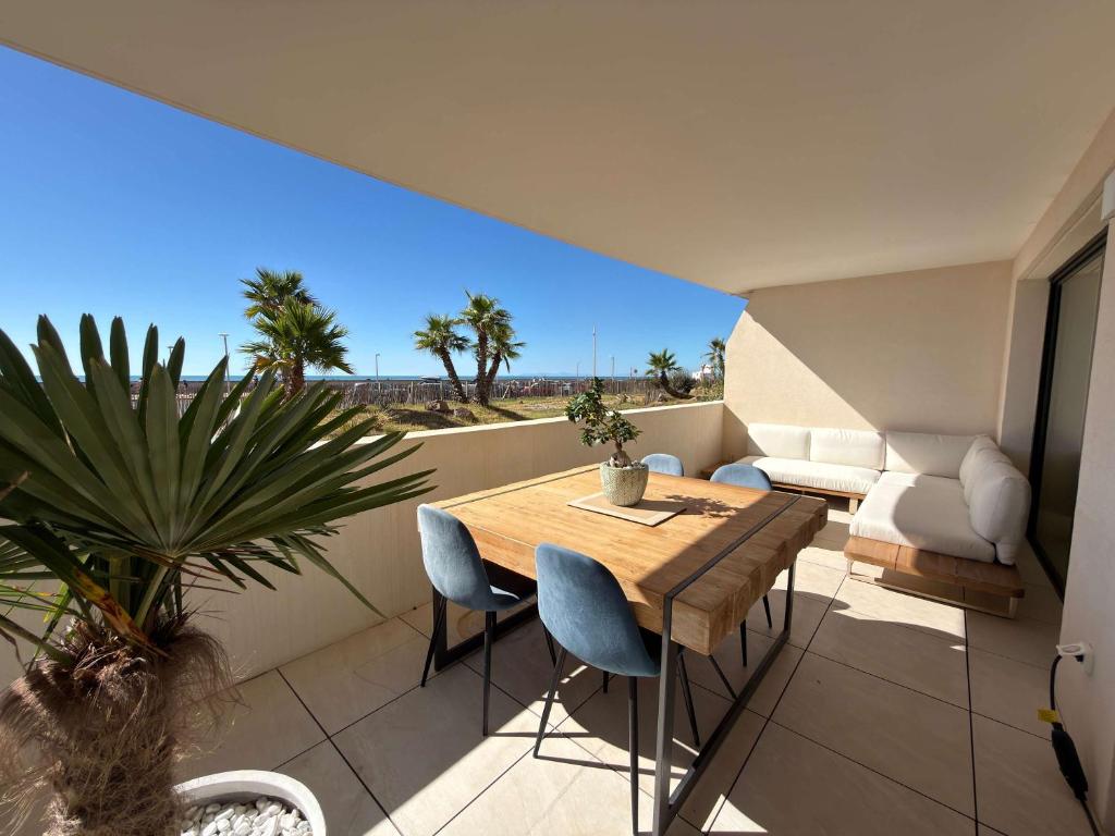 Superbe appartement en bord de mer avec jacuzzi et vue imprenable a Valras Plage - 1