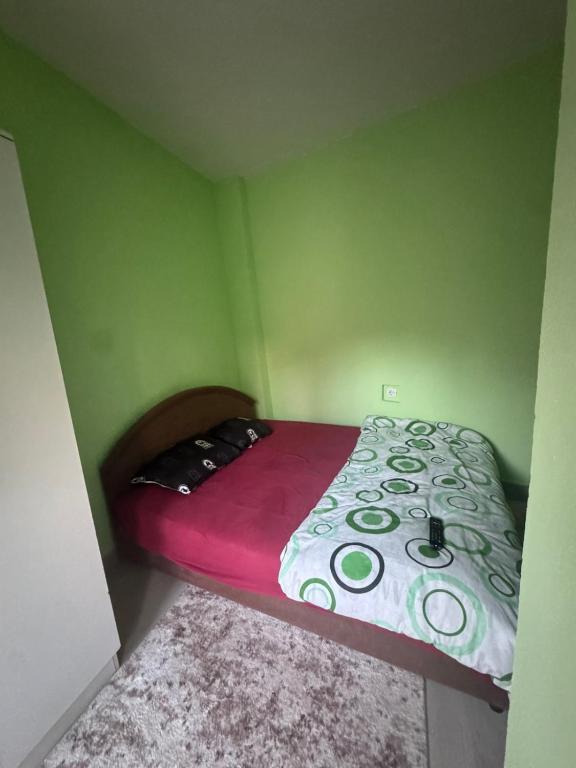 Apartman E M - 1