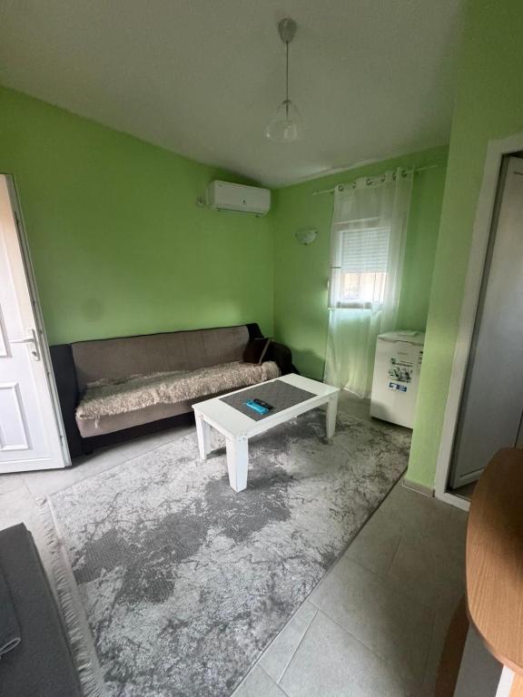 Apartman E M - 3