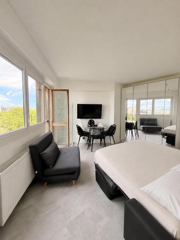 Apartment HOME in Paris with View, 15min to center - 3