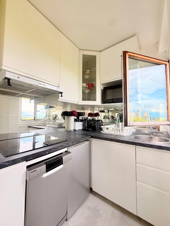 Apartment HOME in Paris with View, 15min to center - 2