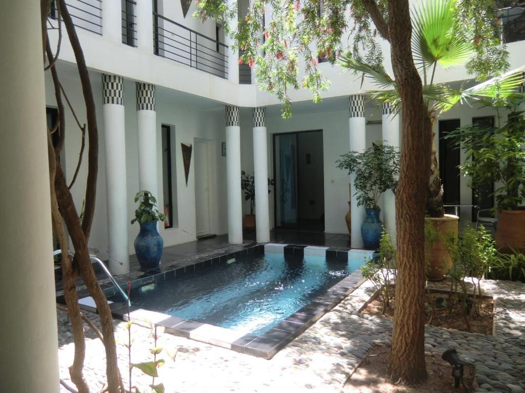 Riad Tchina — Hotel in Marrakech