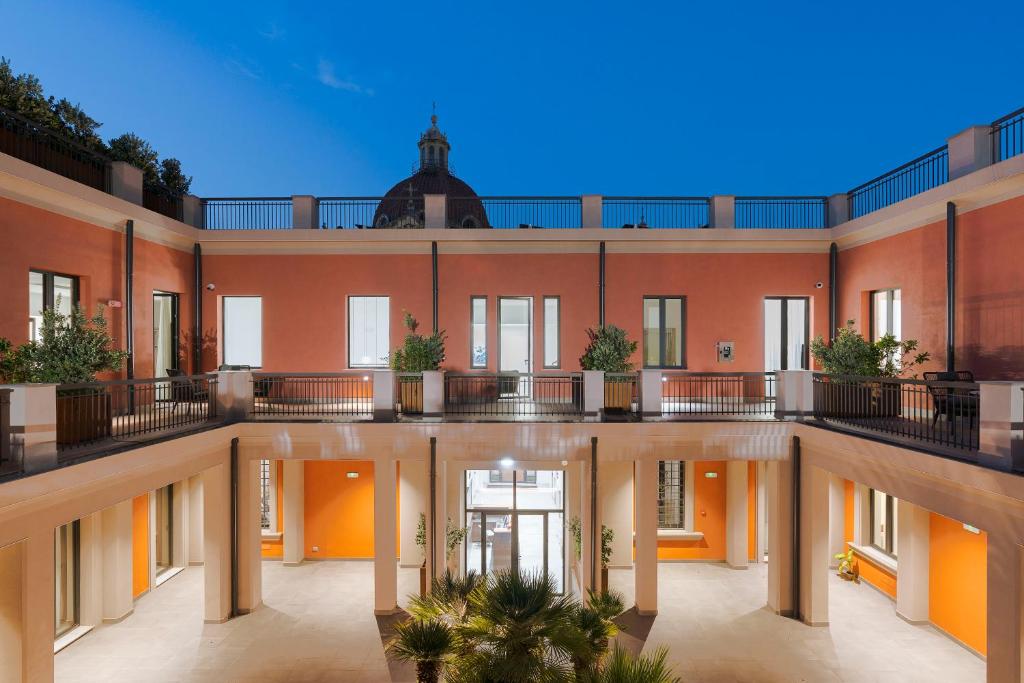 Design Apartments in the Historic Center of Messina - 1