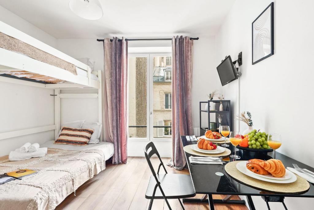 BnBNova - Cozy Stay Near Eiffel Tower & Invalides - 2