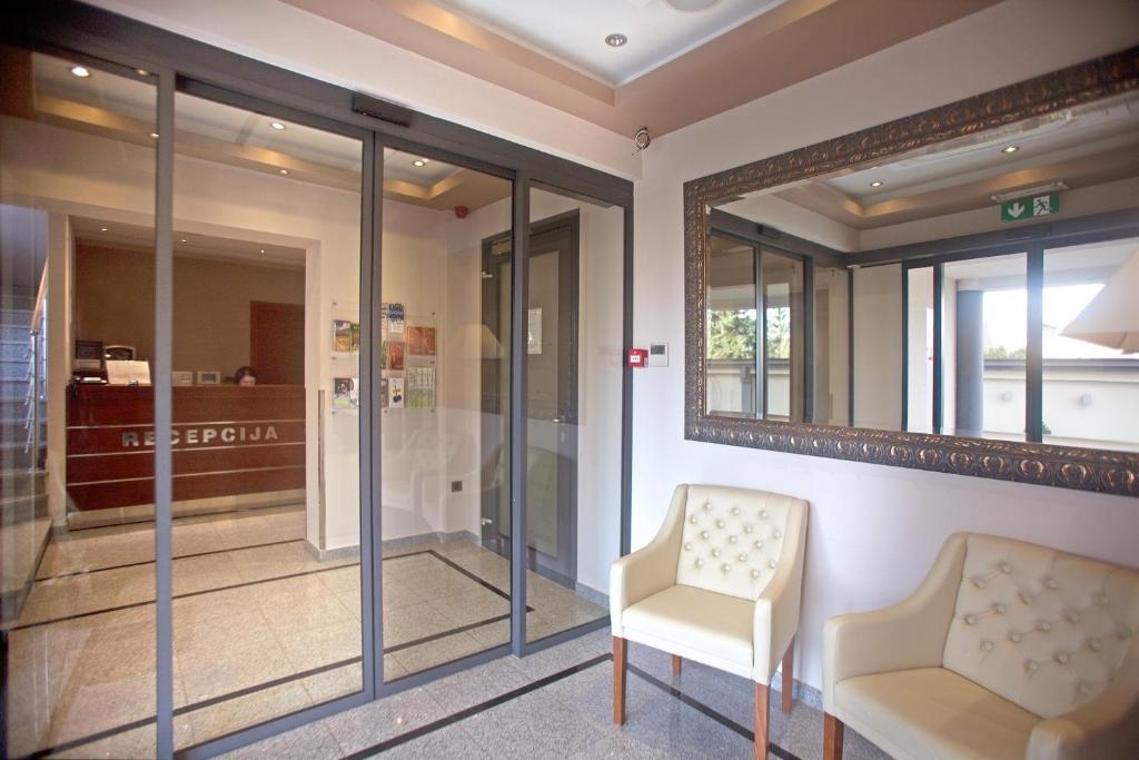 Hotel Calypso photo