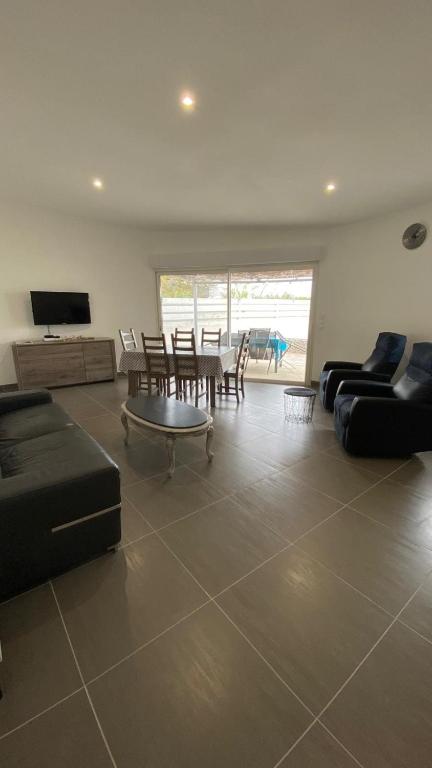 les Saintes-Maries-de-la-Mer maison, 80 m2, 3 chambres climatisation reversible, parking, wifi - 2