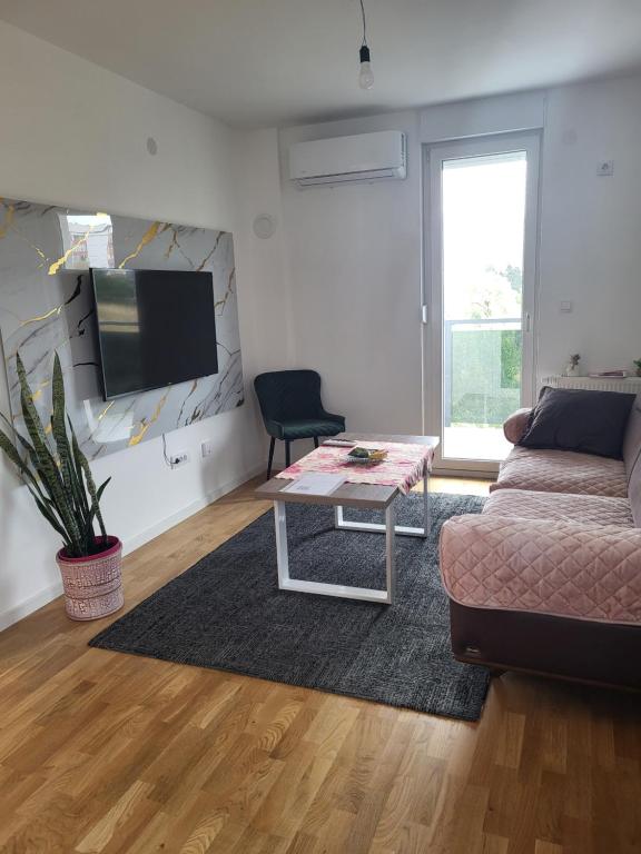 Secret Paradise Apartment - 1