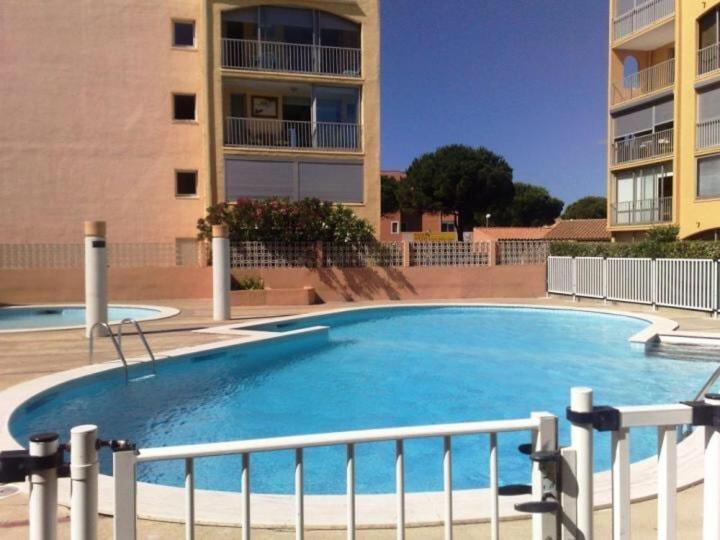 Studio cabine loggia piscine gruissan port - 1