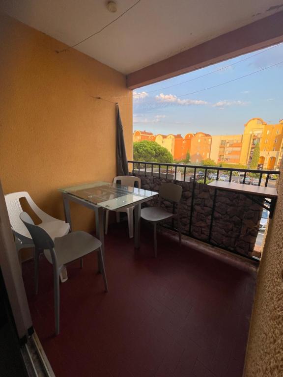 Studio cabine loggia piscine gruissan port - 5