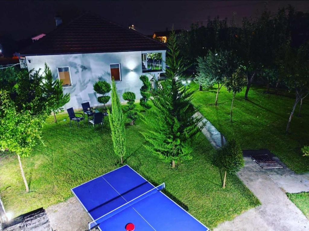 Hidden Oasis PeSa - Luxury Villa with Pool & Spa - 2