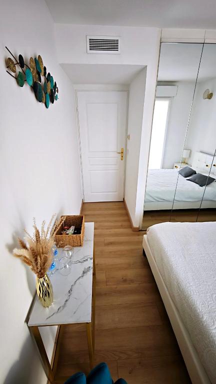 Chambre Côte d'Azur - 2