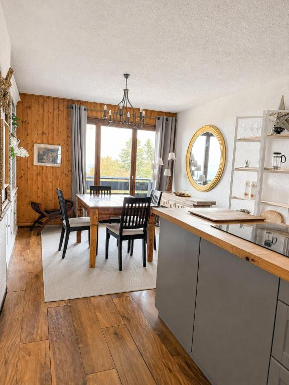 Belle appartement avec cheminée près des pistes - 2