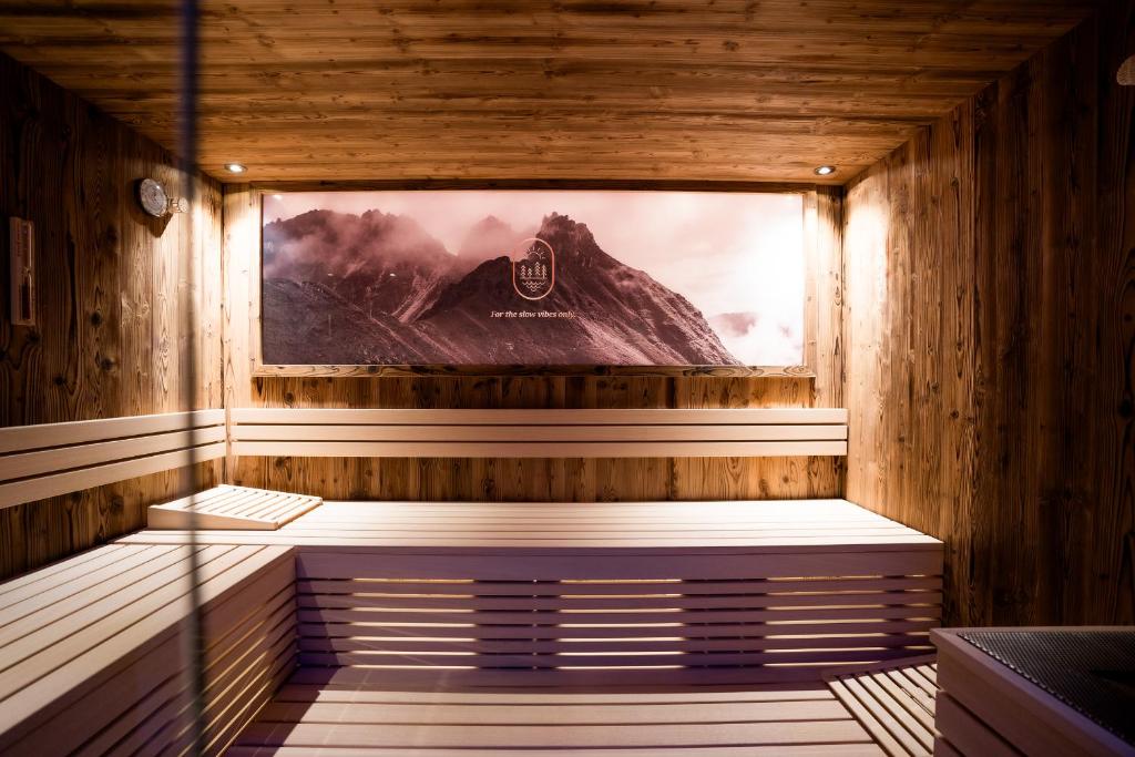 SLOW Fine Chalets, Private Dine & Spa - 4