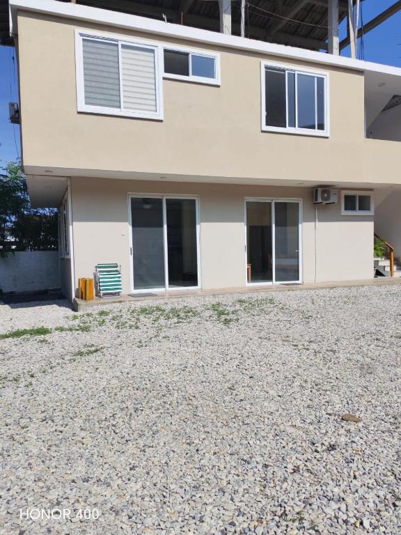 ALMAR Beach House - 1