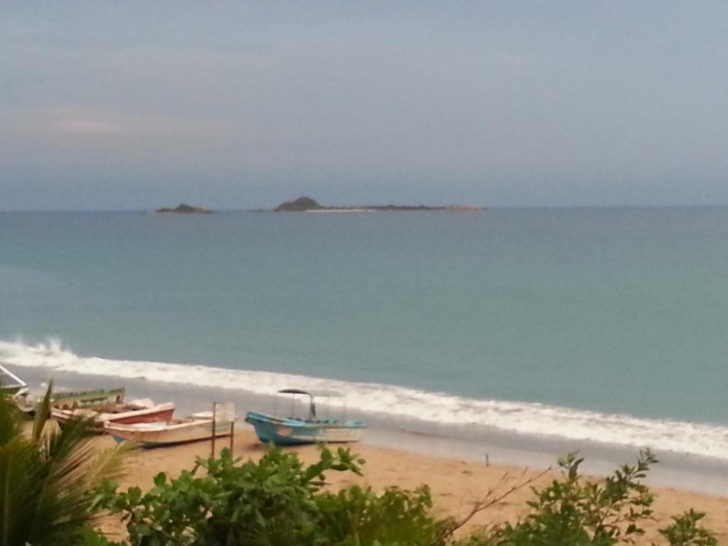 Sea View Beach Hotel photo