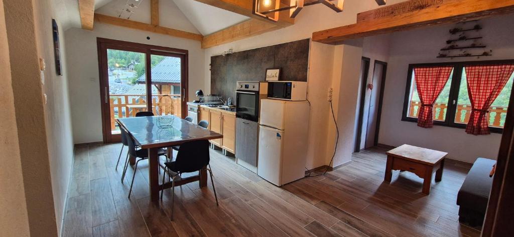 Appartement centre de Valloire avec balcon - 1