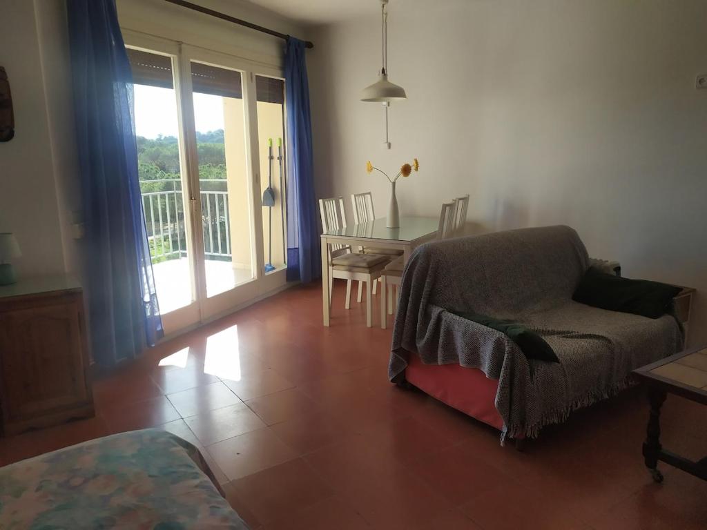 Lovely apartment in La Fosca - 2