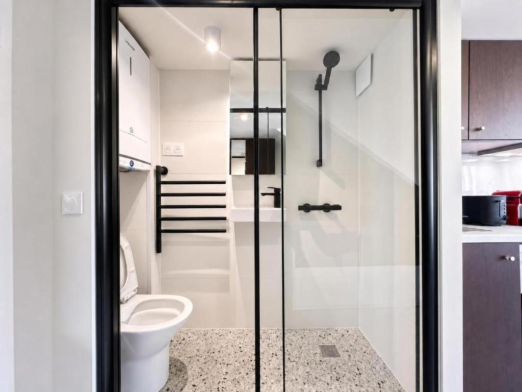 Le Marais Studio Apartment Near Place des Vosges - 3