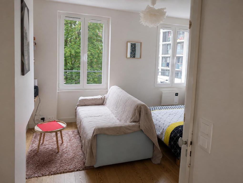 Studio Paris buttes Chaumont - 2
