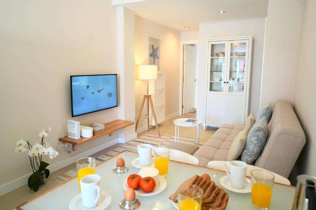 Minimalist Home Canteras Beach - 1