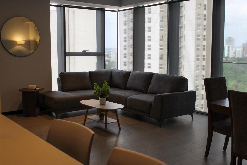 Elysian High Country - Premium Apartments With Pool & Rooftop - 4